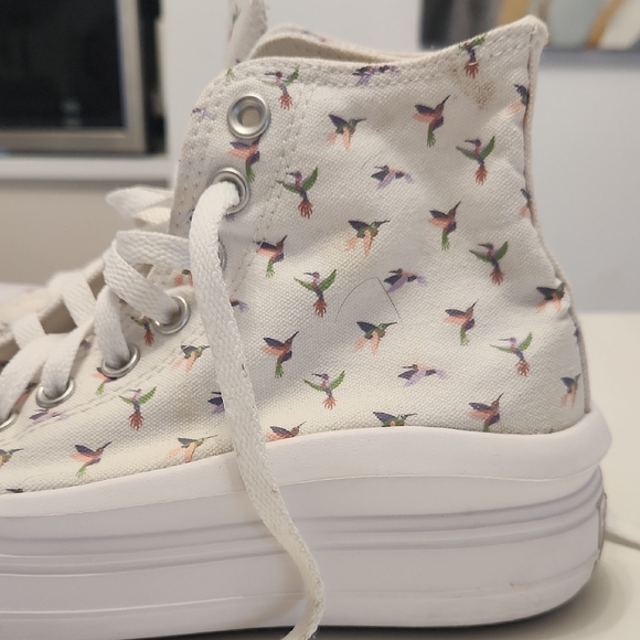 Converse White High-Top Sneakers with Bird Pattern - Picture 5 of 6